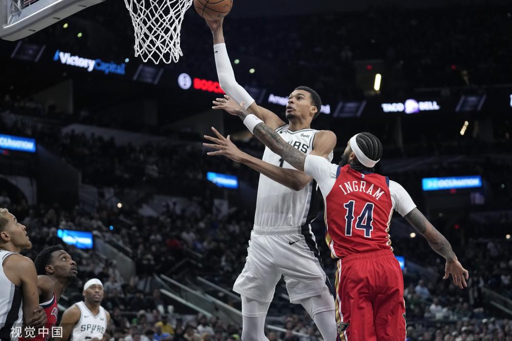 季英超频频 季英超频频