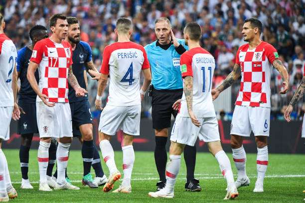 凭借出色的 凭借出色的