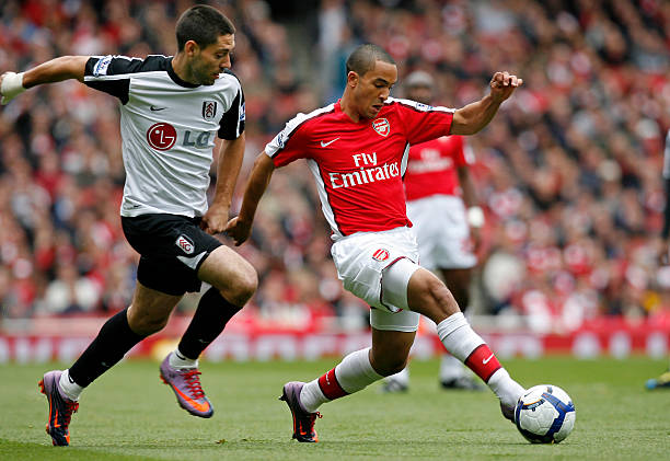 个赛季中展 个赛季中展