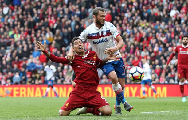 包括前主席 包括前主席